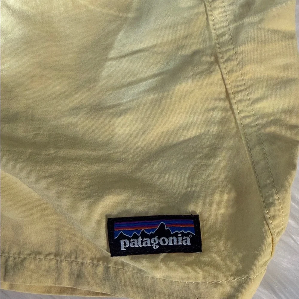 Patagonia Crest Yellow Baggies - Picture 4 of 8